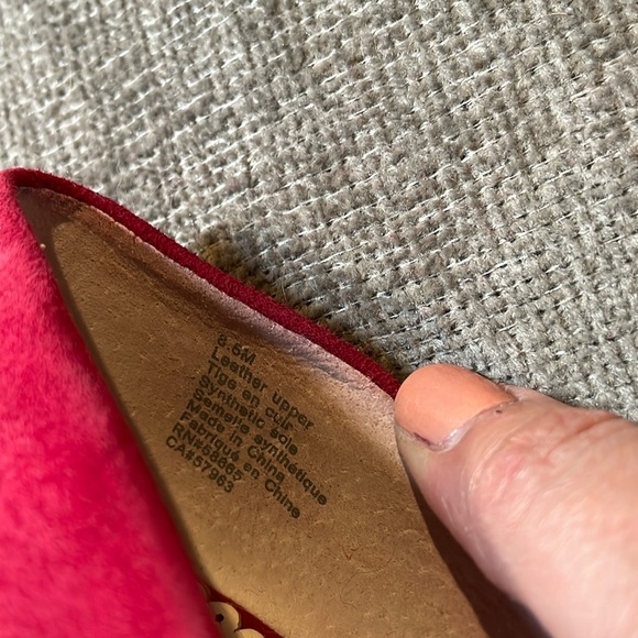 1901 Barrett Bow Kitten Heels Red Suede Size 8.5M - Picture 7 of 8